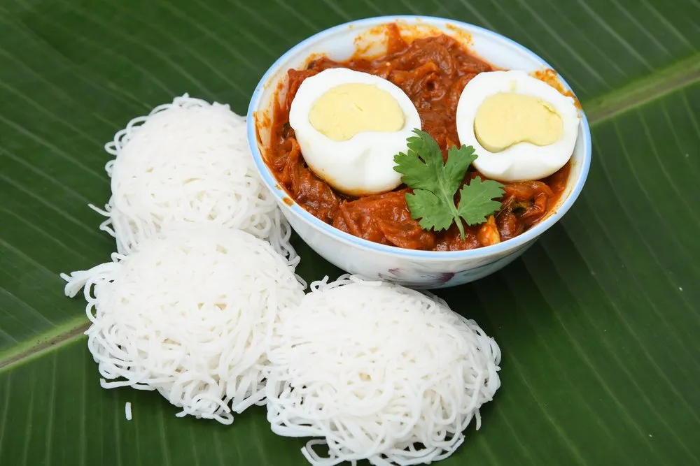 Idiyappam and Egg Curry